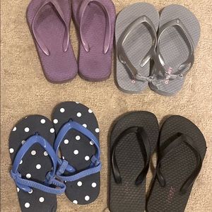 Little girls flip flops 🩴